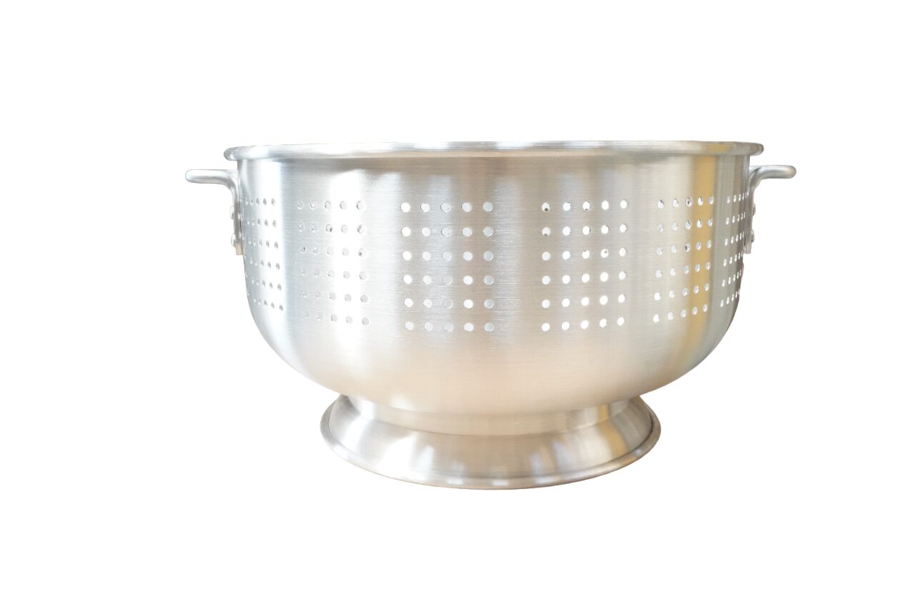 Quality Industries 16 Qt Colander, Aluminum,Silver - Commercial Strainer - Image 3